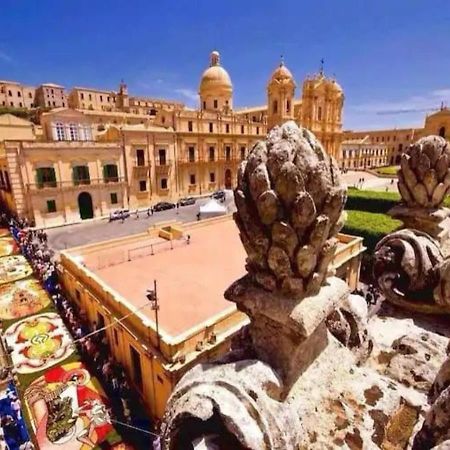 Casa Vacanza Zeus Noto Dış mekan fotoğraf
